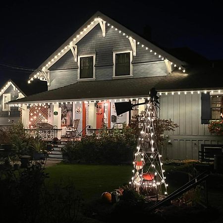 The Hazelhouse Bed & Breakfast Chilliwack Dış mekan fotoğraf